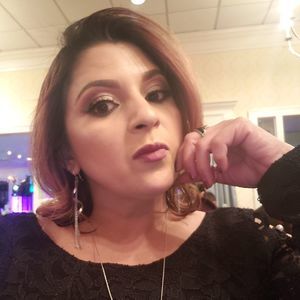 Meet your Posher, Maritza